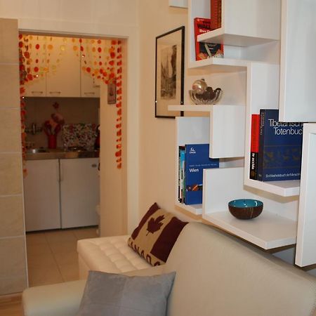 Govienna - Charming Studio الغرفة الصورة
