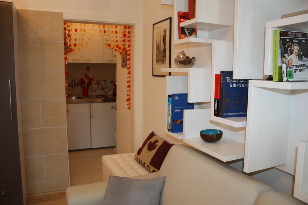 Govienna - Charming Studio الغرفة الصورة